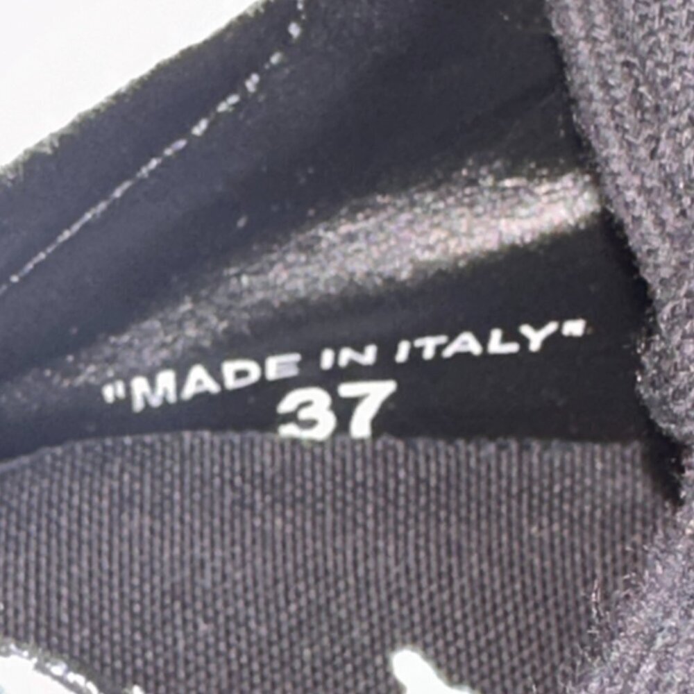 Off-White 3.0 OFF-COURT SNEAKERS - Picture 9 of 11